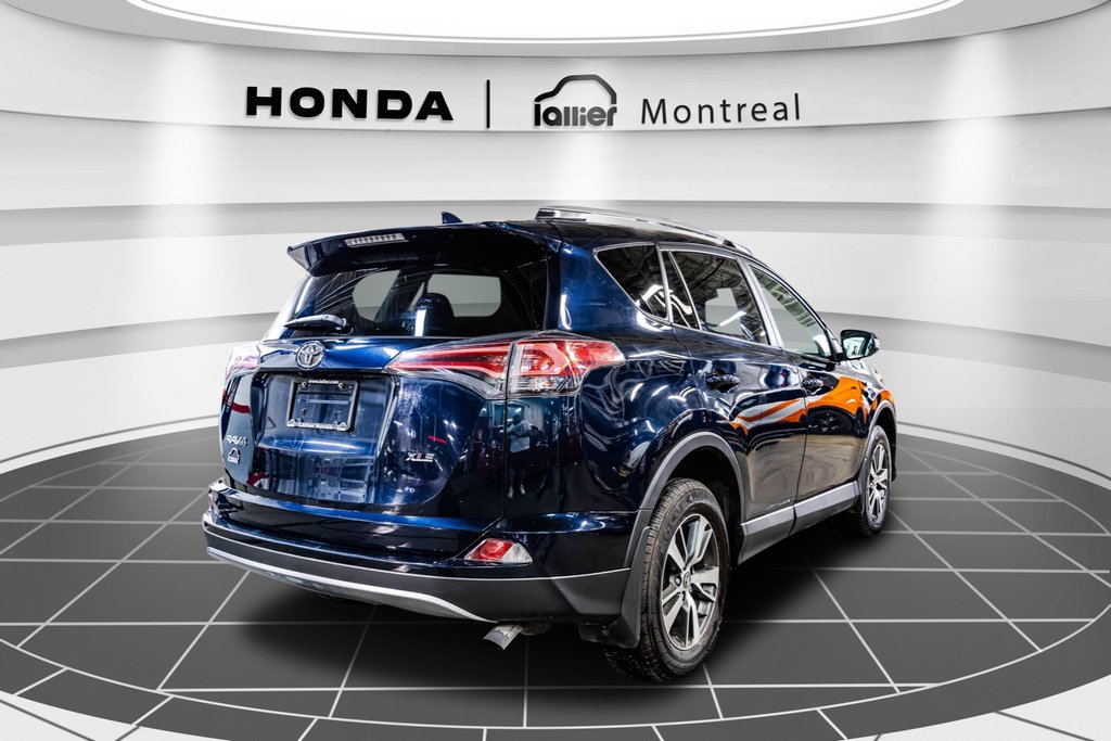Toyota RAV4 XLE 2017 à , Québec - 7 - w1024h768px