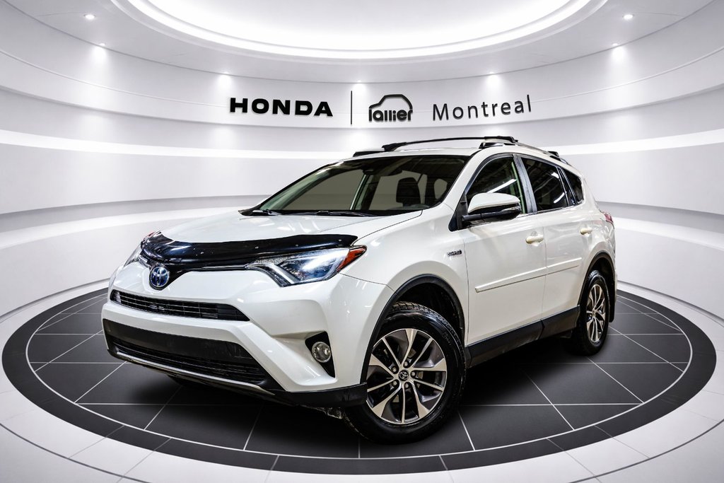 Toyota RAV4 HYBRID LE+ 2018 à Montréal, Québec - 1 - w1024h768px
