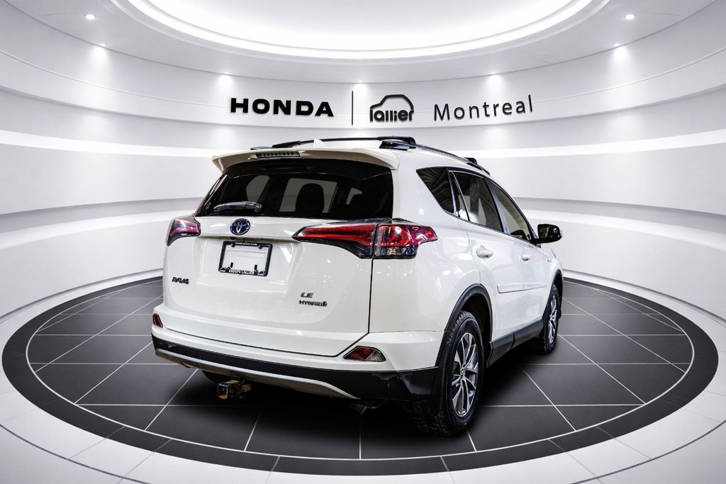 Toyota RAV4 HYBRID LE+ 2018 à Montréal, Québec - 7 - w1024h768px