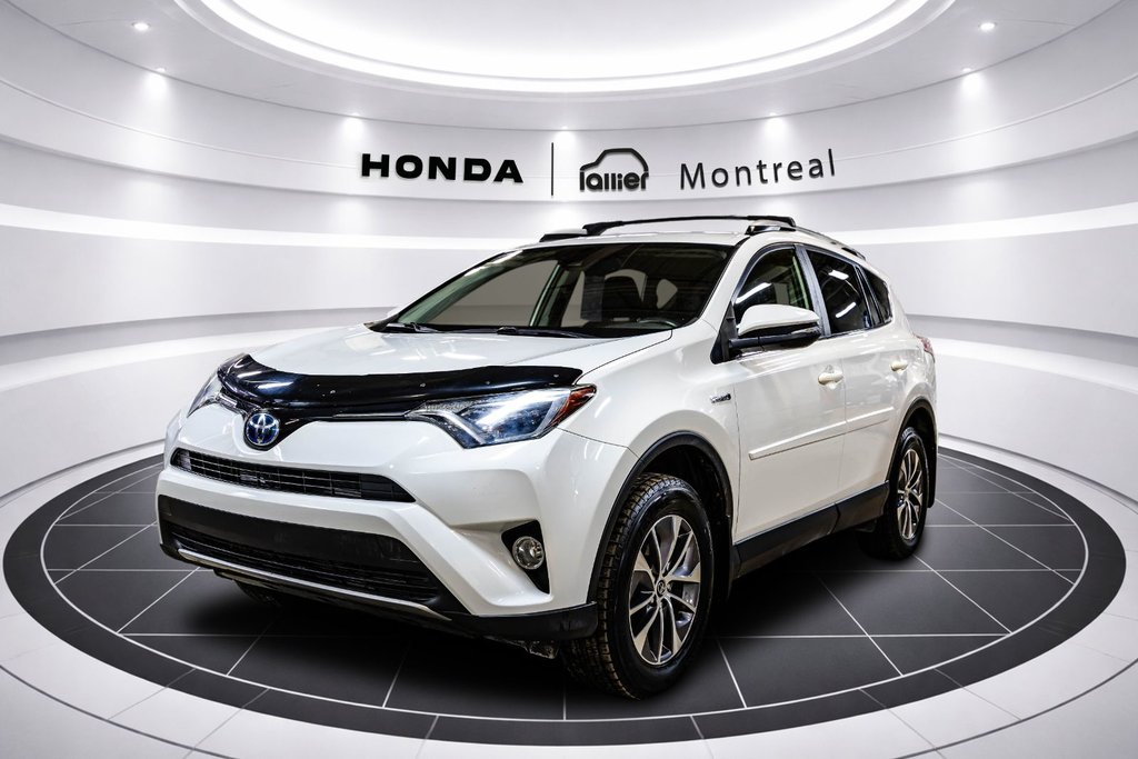Toyota RAV4 HYBRID LE+ 2018 à Montréal, Québec - 3 - w1024h768px