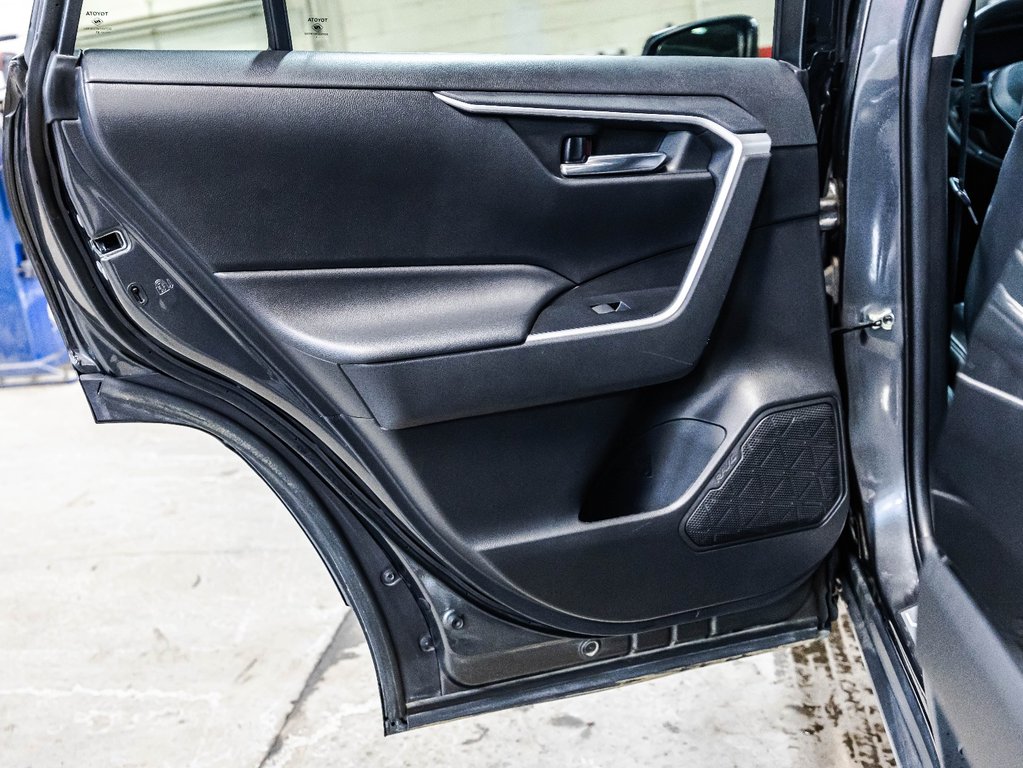 2021 Toyota RAV4 XLE in , Quebec - 12 - w1024h768px