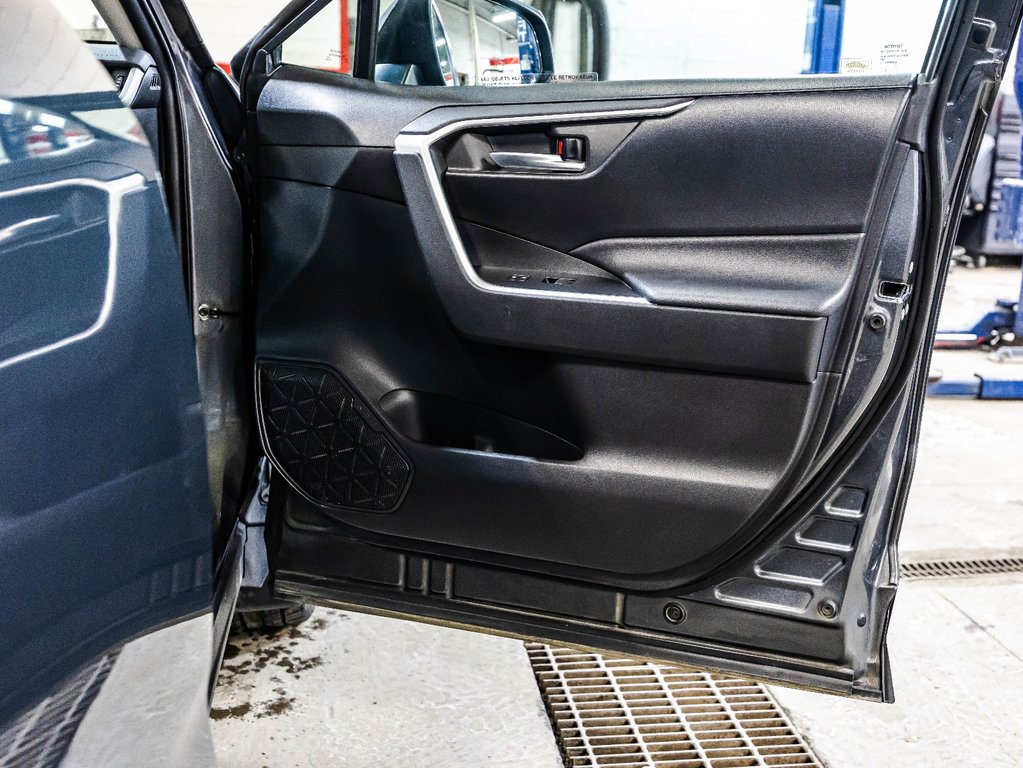 2021 Toyota RAV4 XLE in , Quebec - 17 - w1024h768px
