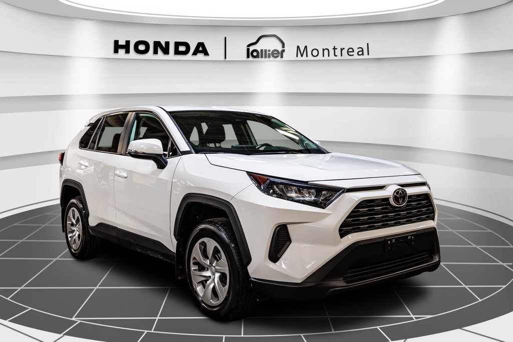 2022  RAV4 LE in Montréal, Quebec - 9 - w1024h768px