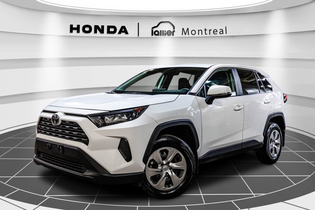 2022  RAV4 LE in Montréal, Quebec - 1 - w1024h768px