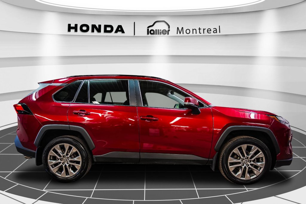 Toyota RAV4 XLE PREMIUM 2022 à , Québec - 8 - w1024h768px