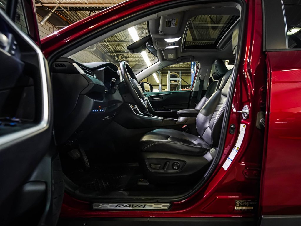 Toyota RAV4 XLE PREMIUM 2022 à , Québec - 14 - w1024h768px