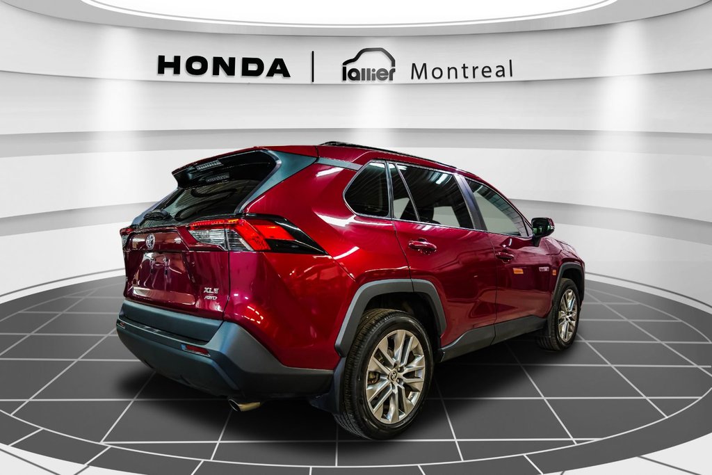 Toyota RAV4 XLE PREMIUM 2022 à , Québec - 7 - w1024h768px