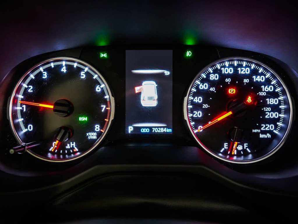 Toyota RAV4 XLE PREMIUM 2022 à , Québec - 10 - w1024h768px