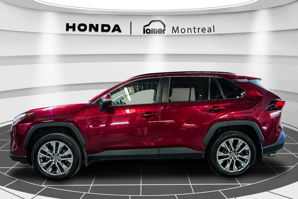 Toyota RAV4 XLE PREMIUM 2022 à , Québec - 4 - w1024h768px
