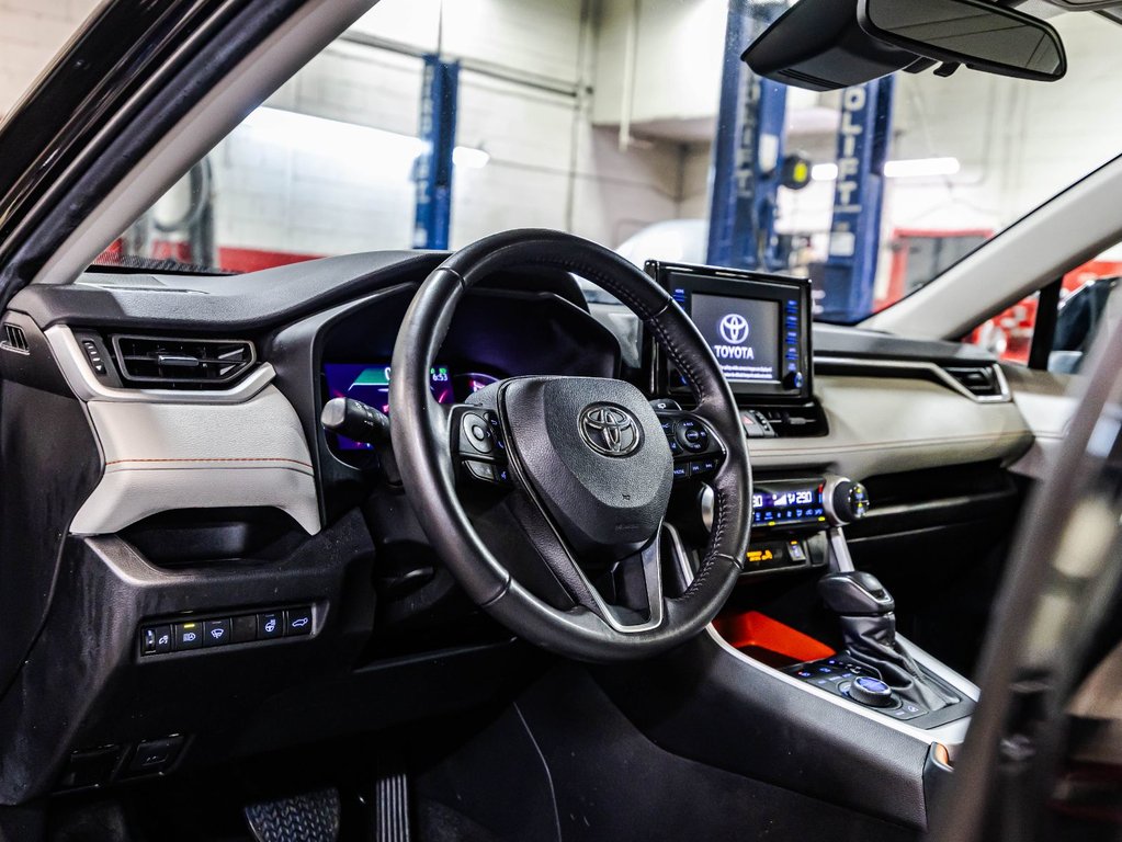 Toyota RAV4 Trail 2022 à , Québec - 21 - w1024h768px