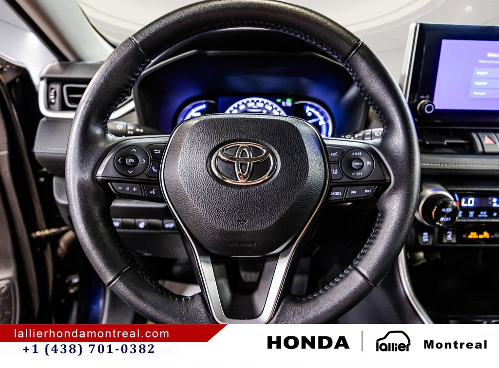 2024 Toyota RAV4 Hybrid XLE in Montréal, Quebec - 23 - w1024h768px