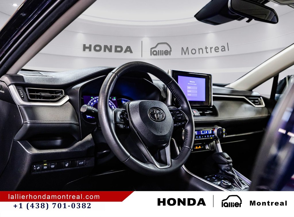 2024 Toyota RAV4 Hybrid XLE in Montréal, Quebec - 21 - w1024h768px