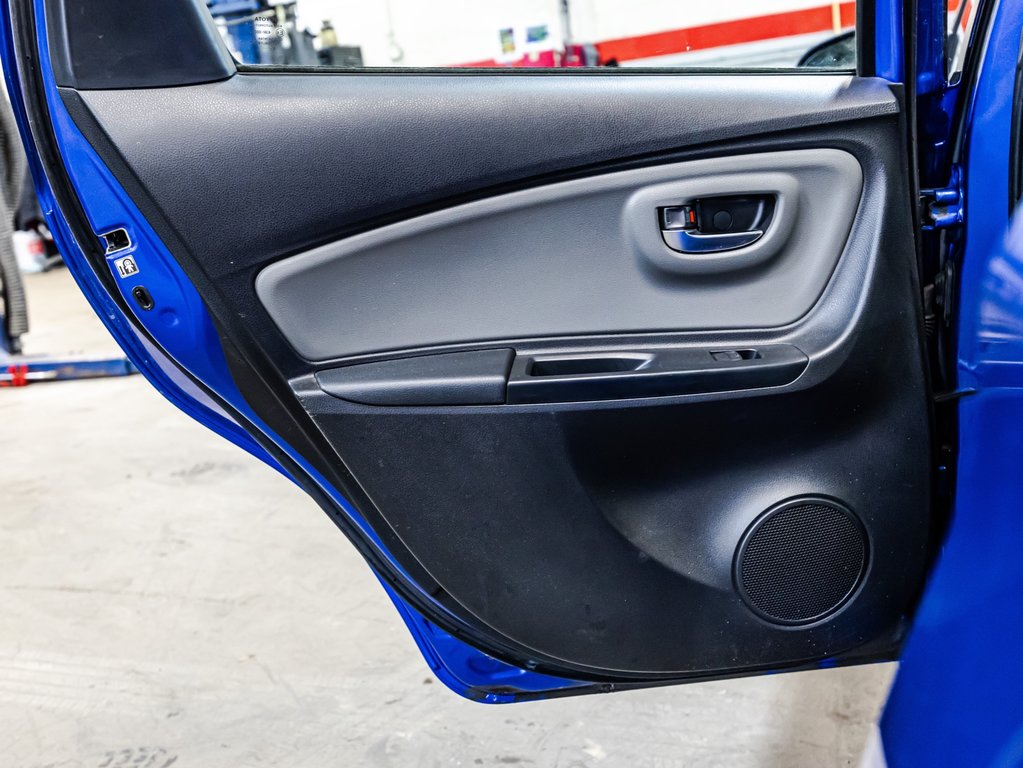 Toyota Yaris Hatchback LE 2018 à Montréal, Québec - 12 - w1024h768px