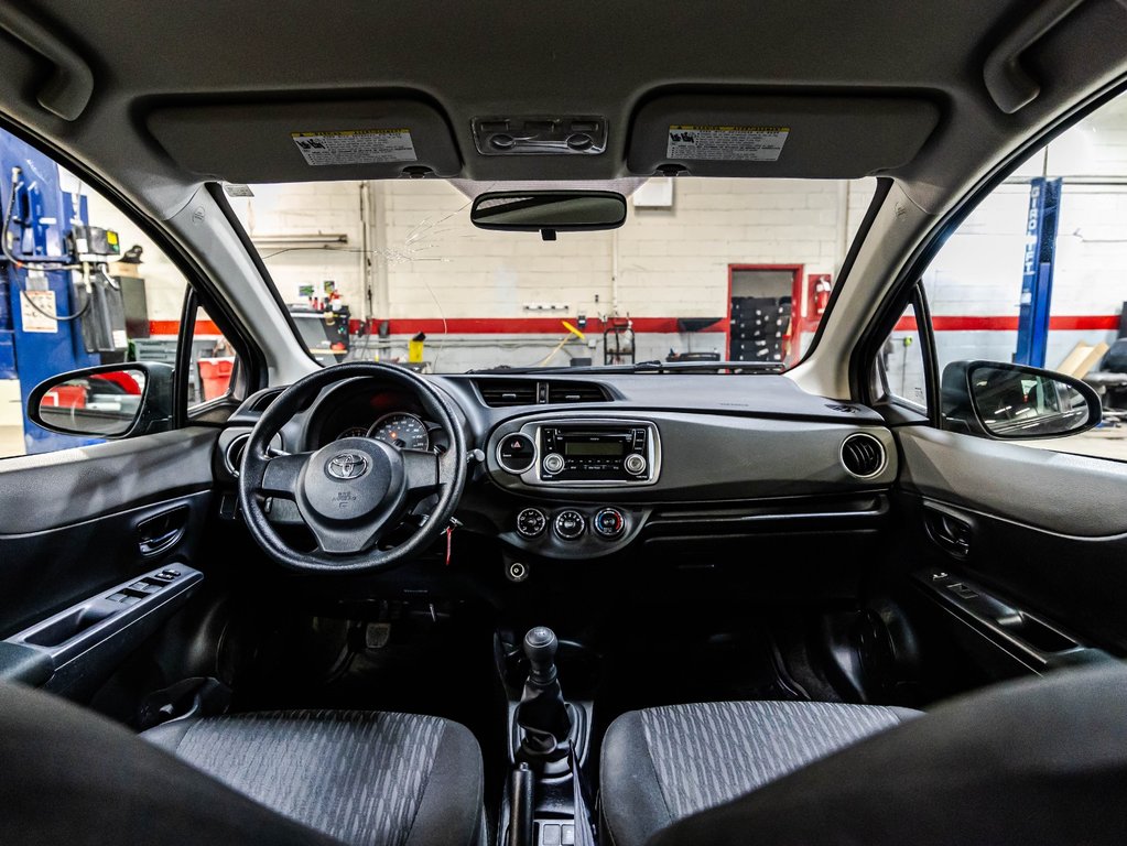 Toyota Yaris LE 2014 à Montréal, Québec - 14 - w1024h768px