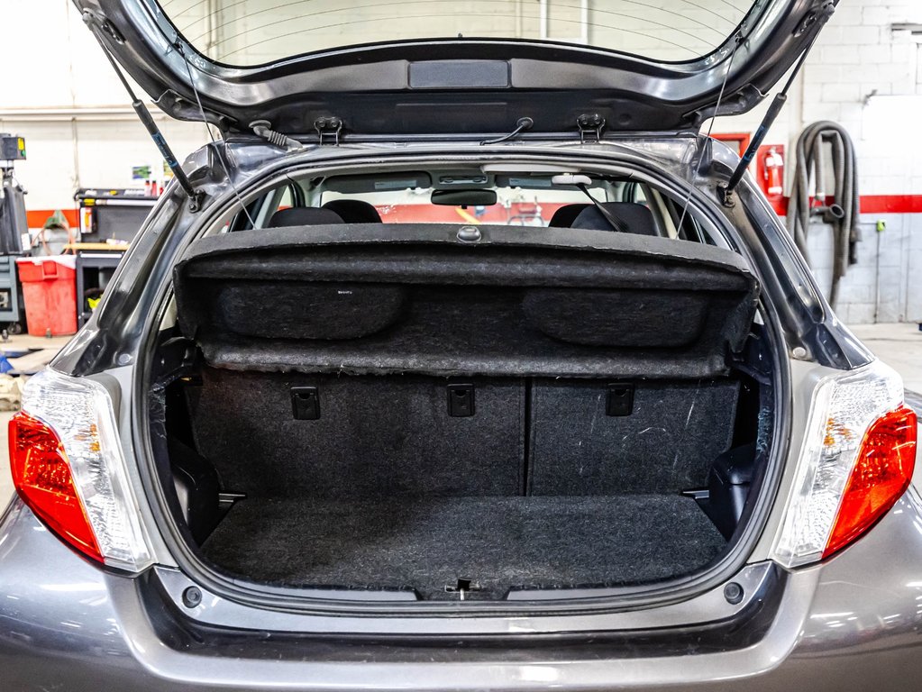 Toyota Yaris LE 2014 à Montréal, Québec - 15 - w1024h768px