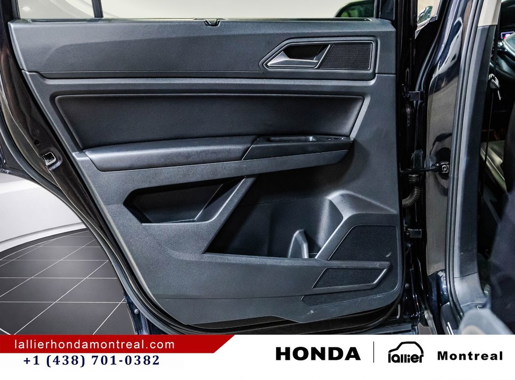 Volkswagen Atlas Highline 2018 à Montréal, Québec - 12 - w1024h768px