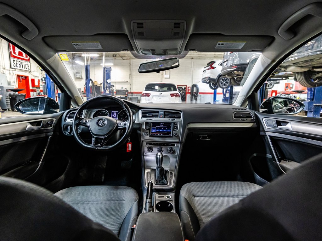 Volkswagen Golf TRENDLINE 2016 à Montréal, Québec - 11 - w1024h768px