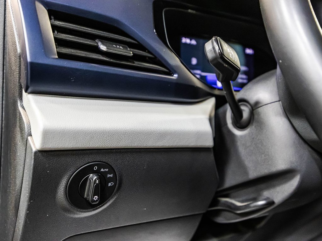 2022 Volkswagen Taos Comfortline in , Quebec - 22 - w1024h768px