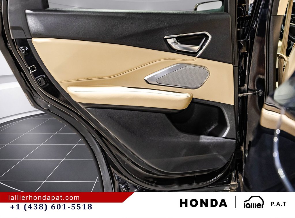 Acura RDX TECH SH-AWD 2020 à Montréal, Québec - 12 - w1024h768px
