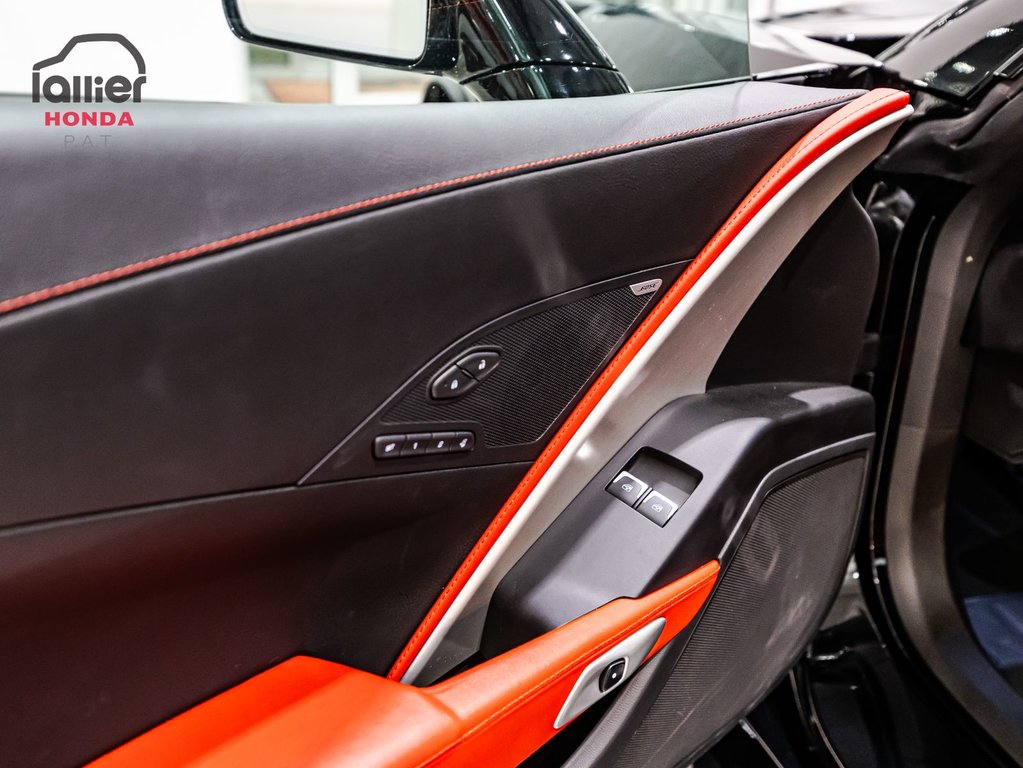 Chevrolet Corvette Z06 2LZ DECAPOTABLE 2017 à Lachenaie, Québec - 11 - w1024h768px