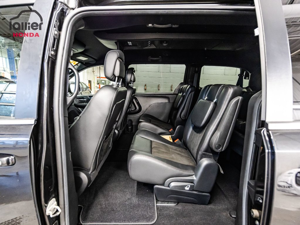 Dodge Grand Caravan Premium Plus 1 proprio 2020 à , Québec - 12 - w1024h768px