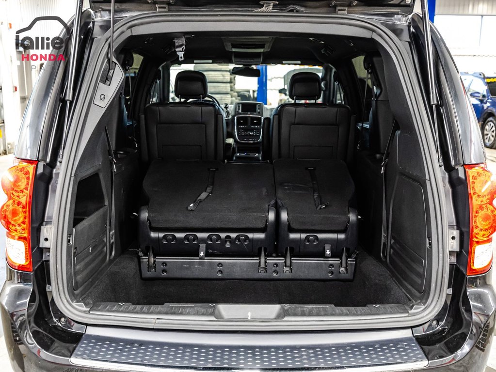 Dodge Grand Caravan Premium Plus 1 proprio 2020 à , Québec - 15 - w1024h768px