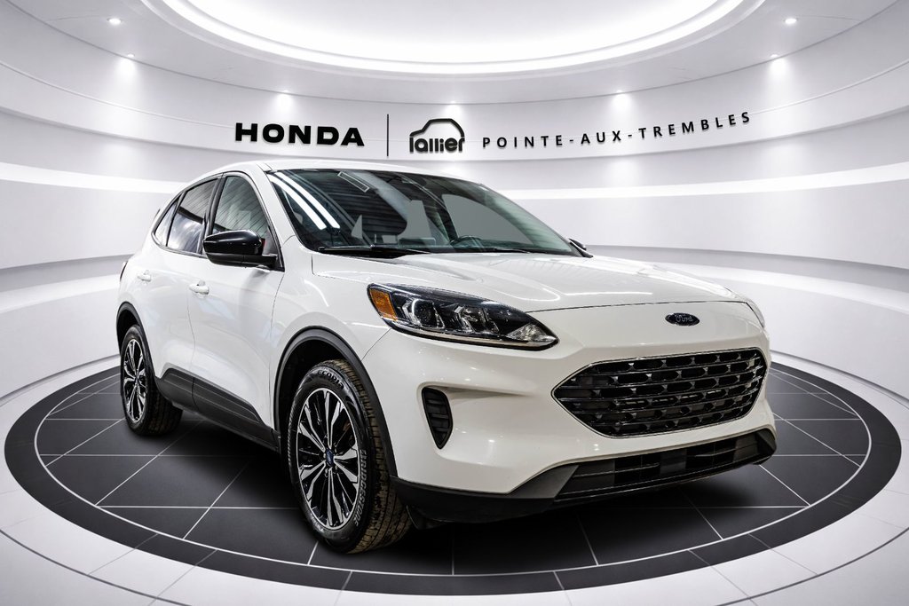 Ford Escape SE Hybrid 2021 à Montréal, Québec - 9 - w1024h768px