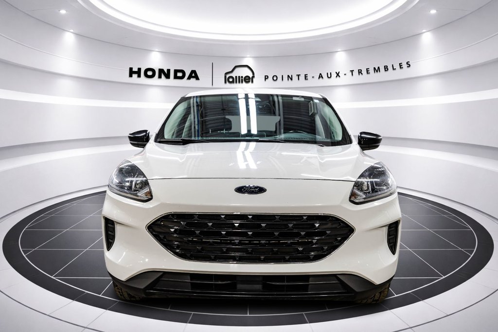 Ford Escape SE Hybrid 2021 à Montréal, Québec - 2 - w1024h768px