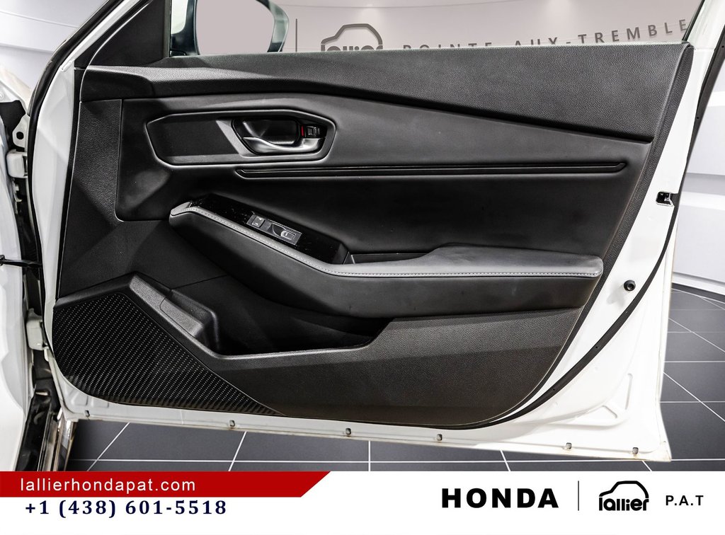 Honda Accord Hybrid Touring 2023 à Montréal, Québec - 16 - w1024h768px