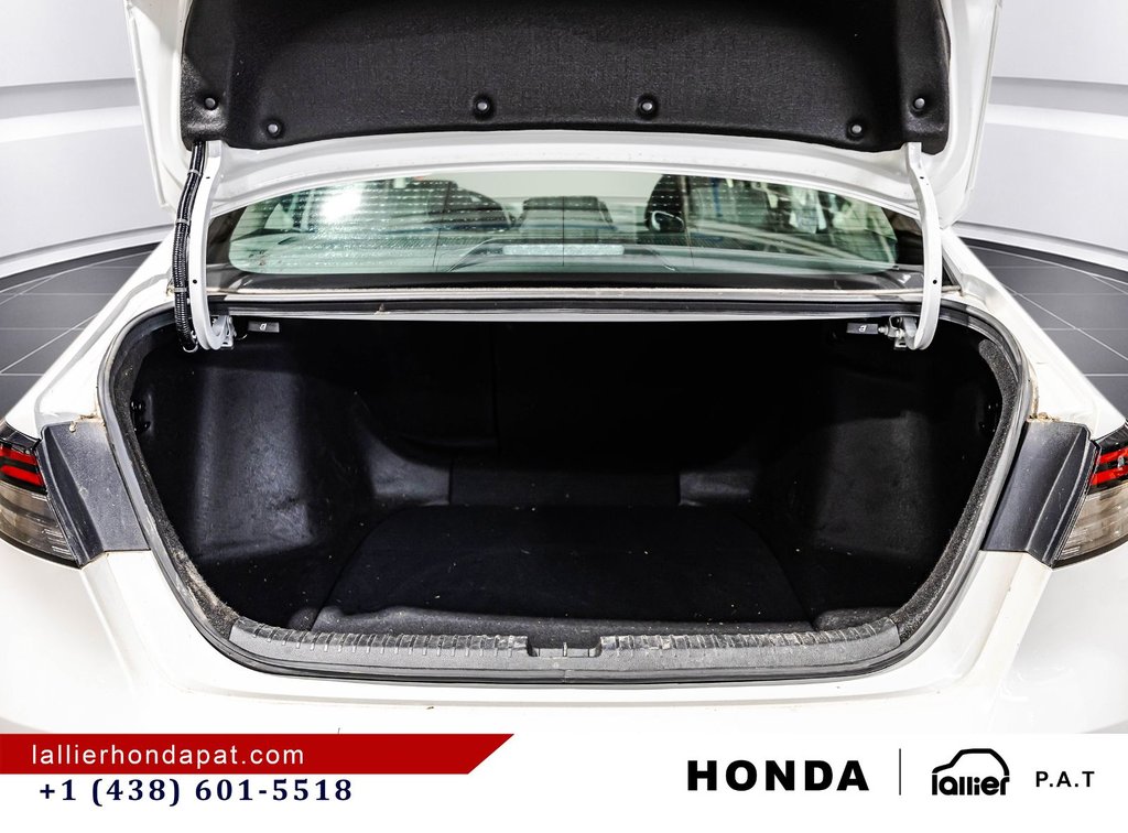 Honda Accord Hybrid Touring 2023 à Montréal, Québec - 15 - w1024h768px