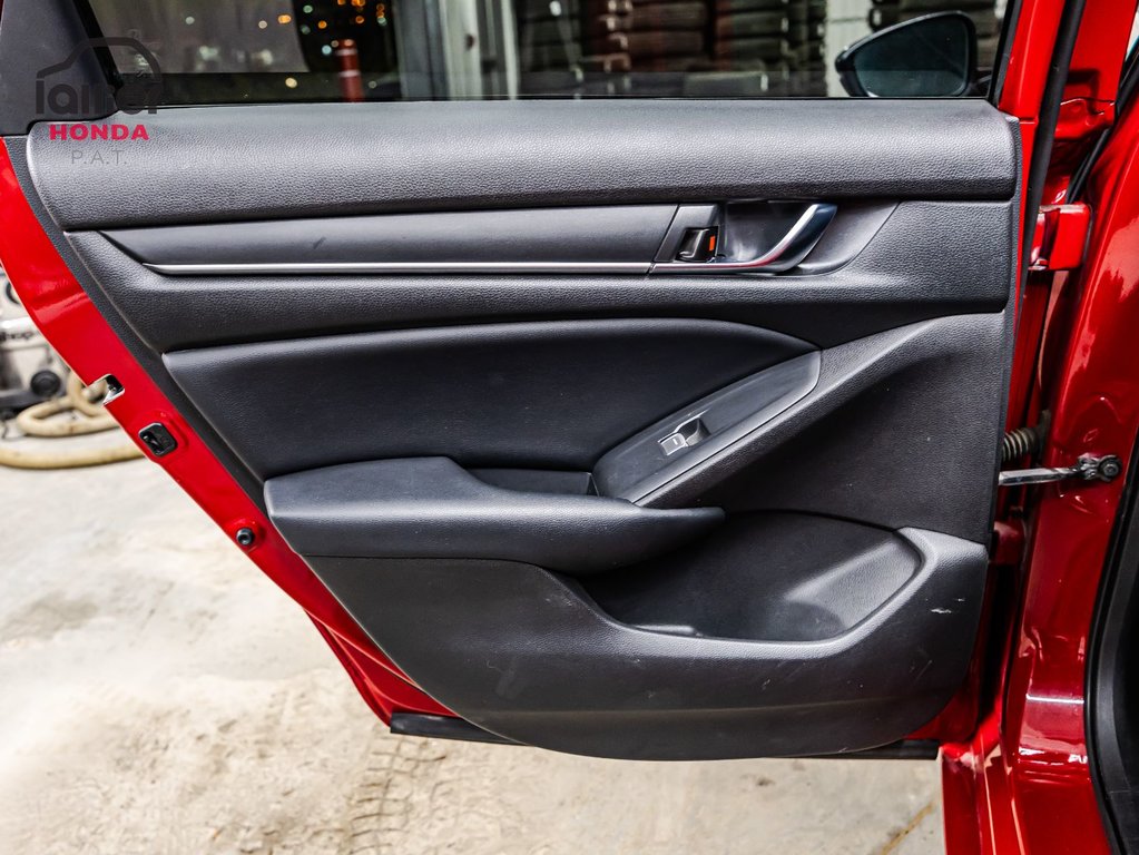 Honda Accord Sedan Sport manuelle rare sur le marché 2018 à Lachenaie, Québec - 12 - w1024h768px