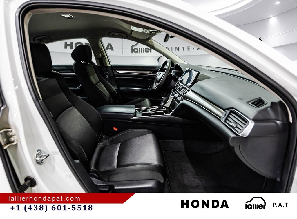 Honda Accord Sedan LX 2018 à Montréal, Québec - 16 - w1024h768px