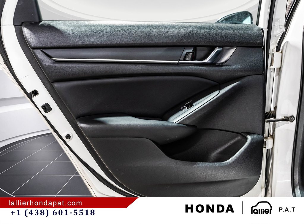 Honda Accord Sedan Sport 2018 à Montréal, Québec - 12 - w1024h768px