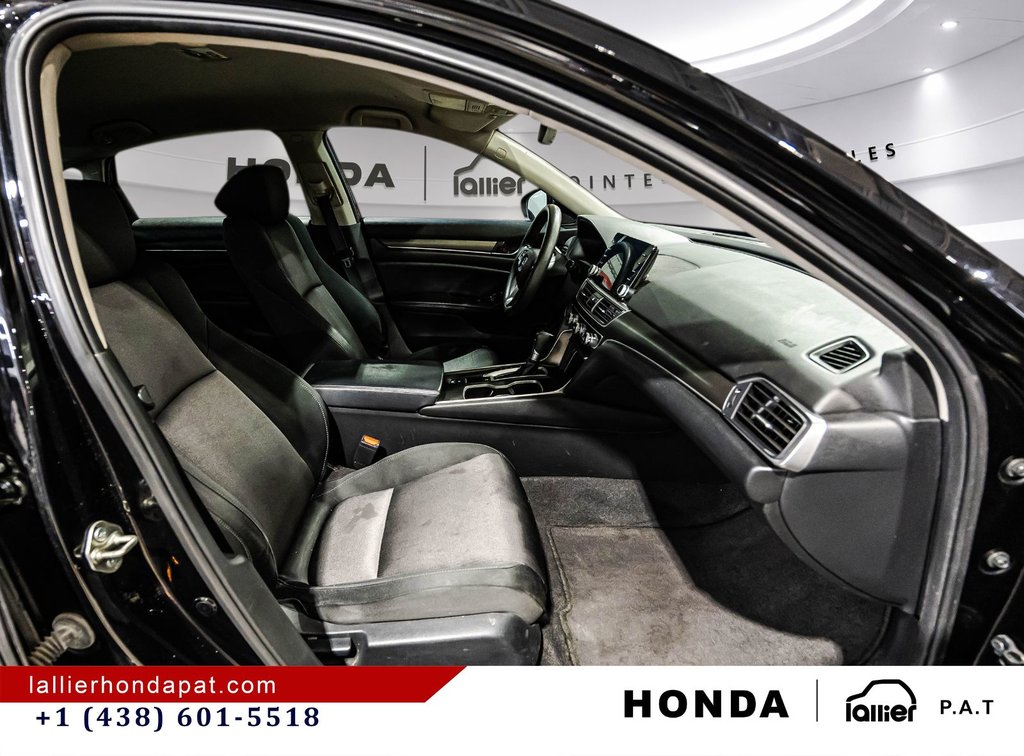 2018 Honda Accord Sedan LX in Montréal, Quebec - 17 - w1024h768px