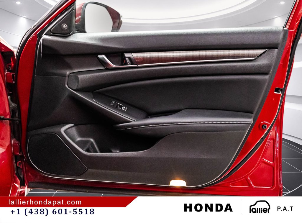 2018 Honda Accord Sedan Sport in Montreal, Quebec - 16 - w1024h768px