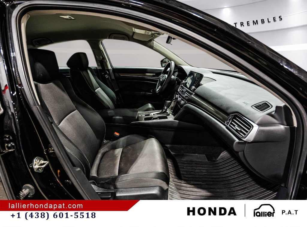 Honda Accord Sedan LX 2019 à Montréal, Québec - 17 - w1024h768px