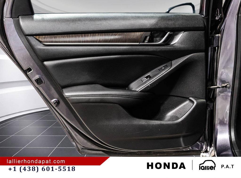 Honda Accord Sedan Touring 2019 à Montréal, Québec - 13 - w1024h768px