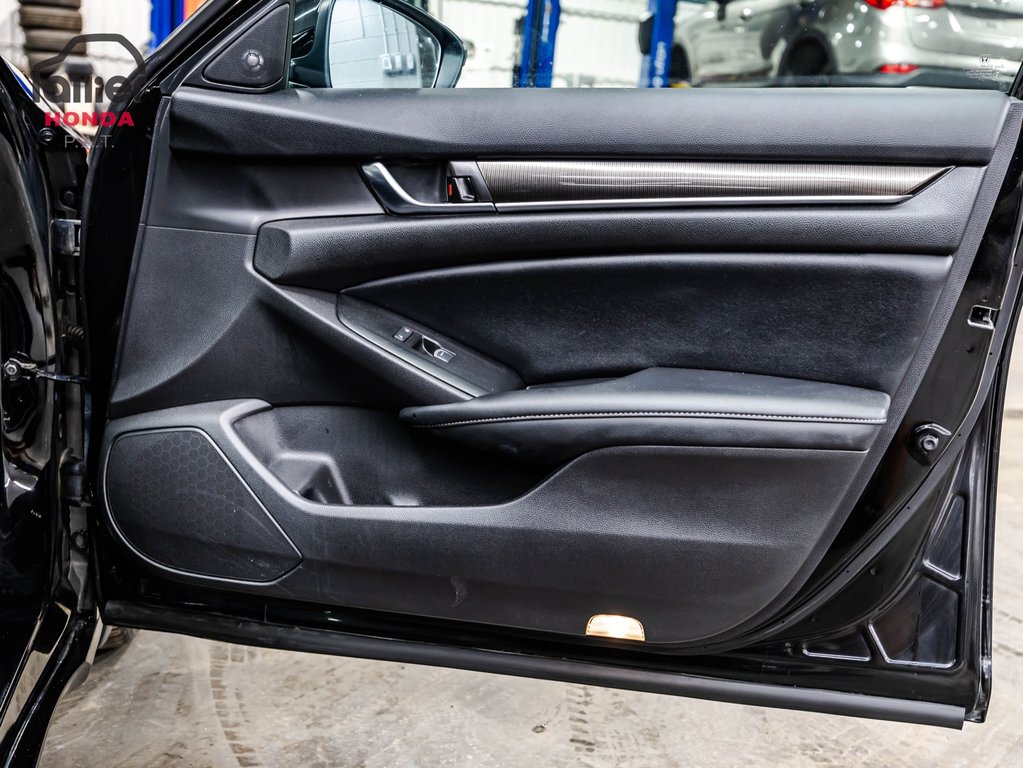 2021 Honda Accord Sedan Sport JAMAIS ACCIDENTÉ RETOUR DE LOCATION in Montreal, Quebec - 15 - w1024h768px