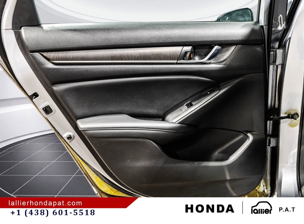 Honda Accord Sedan Touring 2021 à Montréal, Québec - 13 - w1024h768px