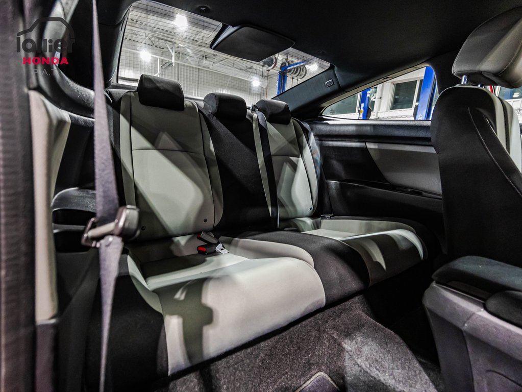 Honda Civic Coupe EX-T 2016 à , Québec - 17 - w1024h768px