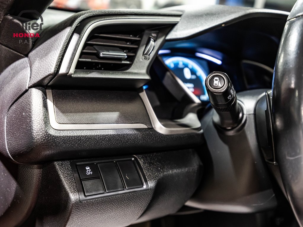 Honda Civic Coupe EX-T 2016 à , Québec - 20 - w1024h768px