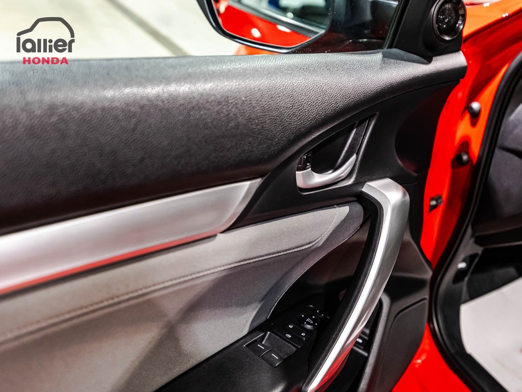 Honda Civic Coupe EX-T 2016 à , Québec - 12 - w1024h768px