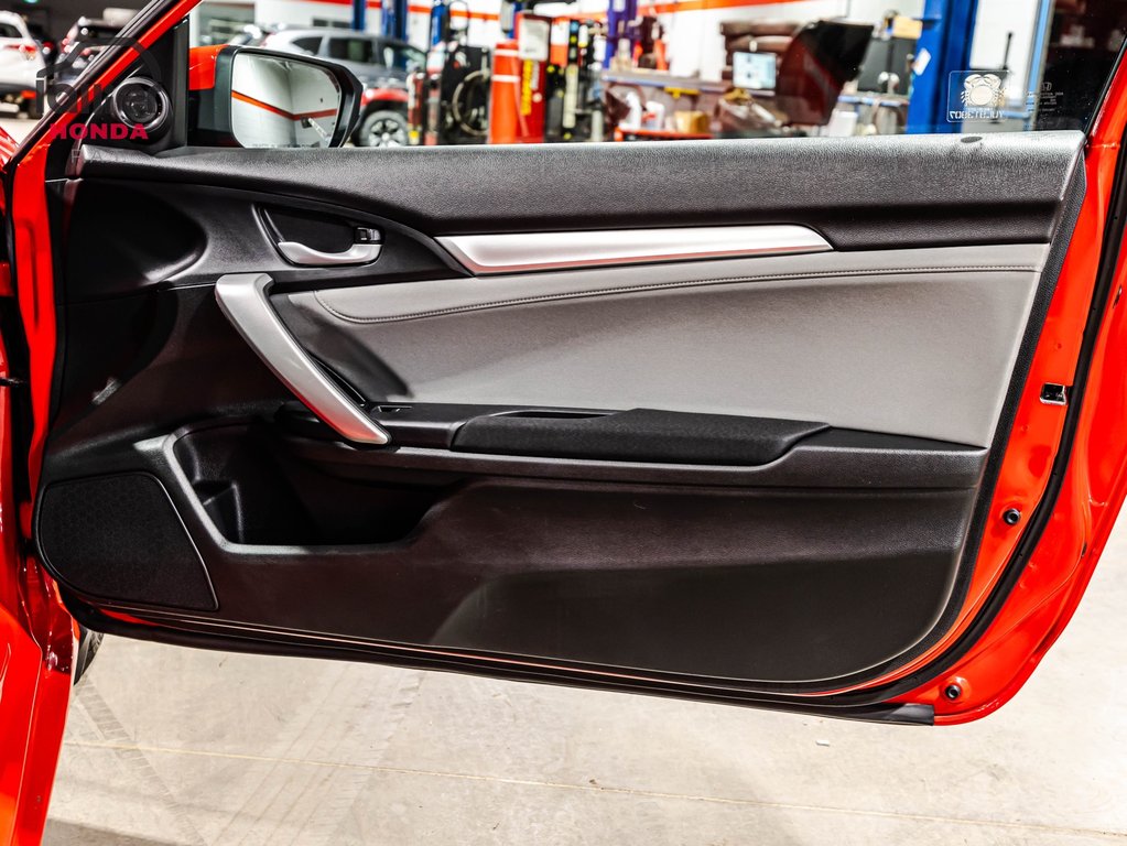 Honda Civic Coupe EX-T 2016 à , Québec - 14 - w1024h768px