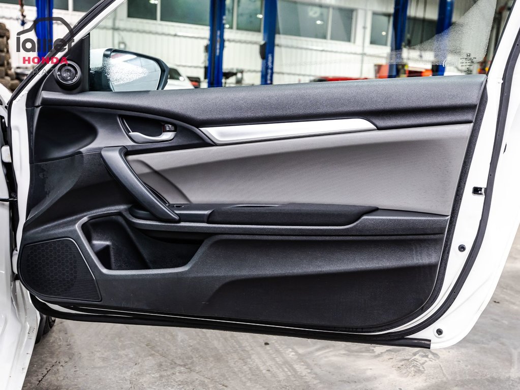 2018 Honda Civic Coupe LX 2 PORTES in , Quebec - 13 - w1024h768px