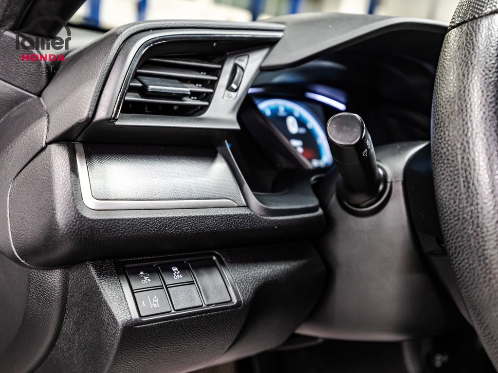 2018 Honda Civic Coupe LX 2 PORTES in , Quebec - 18 - w1024h768px