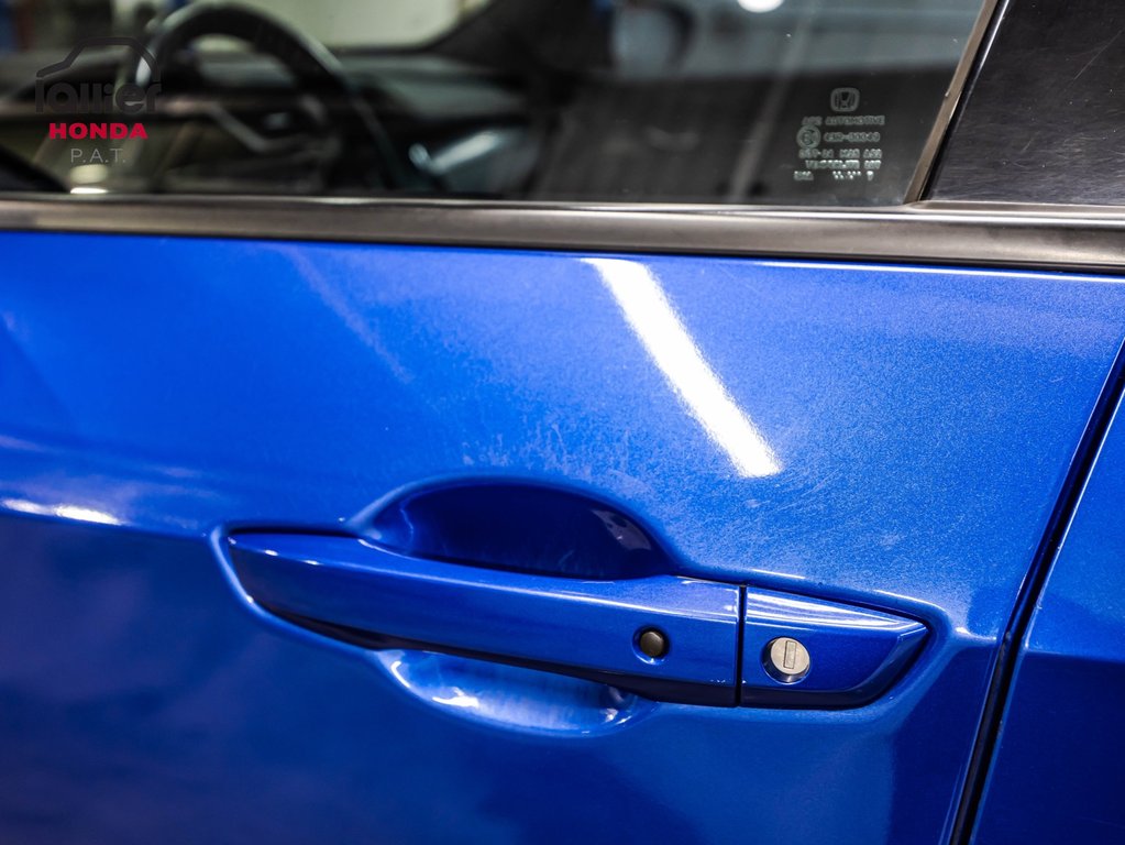 Honda Civic Hatchback Sport 2017 à Montréal, Québec - 11 - w1024h768px