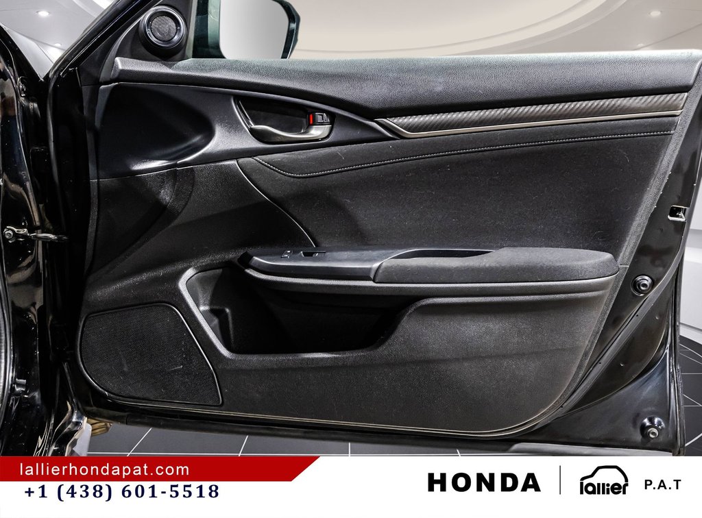 2018 Honda Civic Hatchback Sport in Montreal, Quebec - 17 - w1024h768px