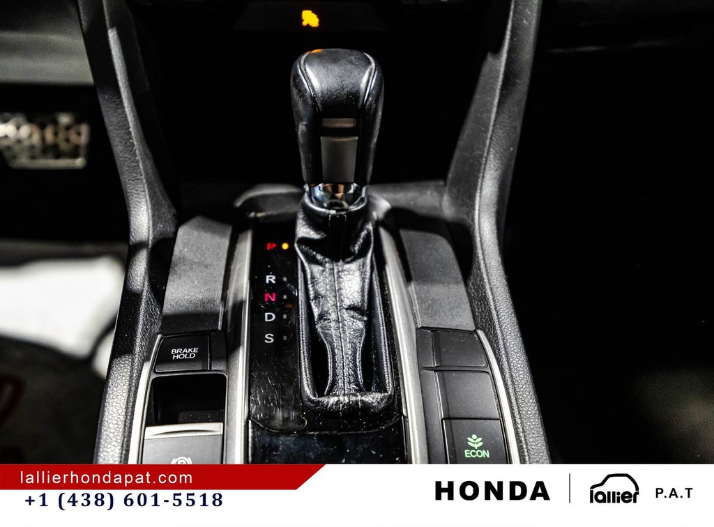 2018 Honda Civic Hatchback Sport in Montreal, Quebec - 26 - w1024h768px