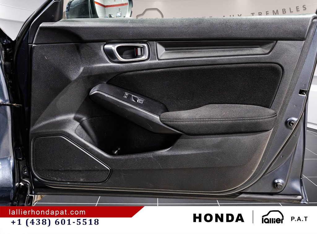 Honda Civic Hatchback Sport 2022 à Montréal, Québec - 16 - w1024h768px