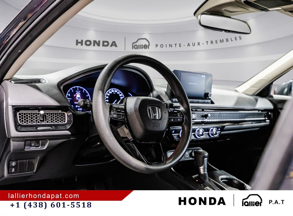 2022 Honda Civic Hatchback LX in Montreal, Quebec - 19 - w1024h768px